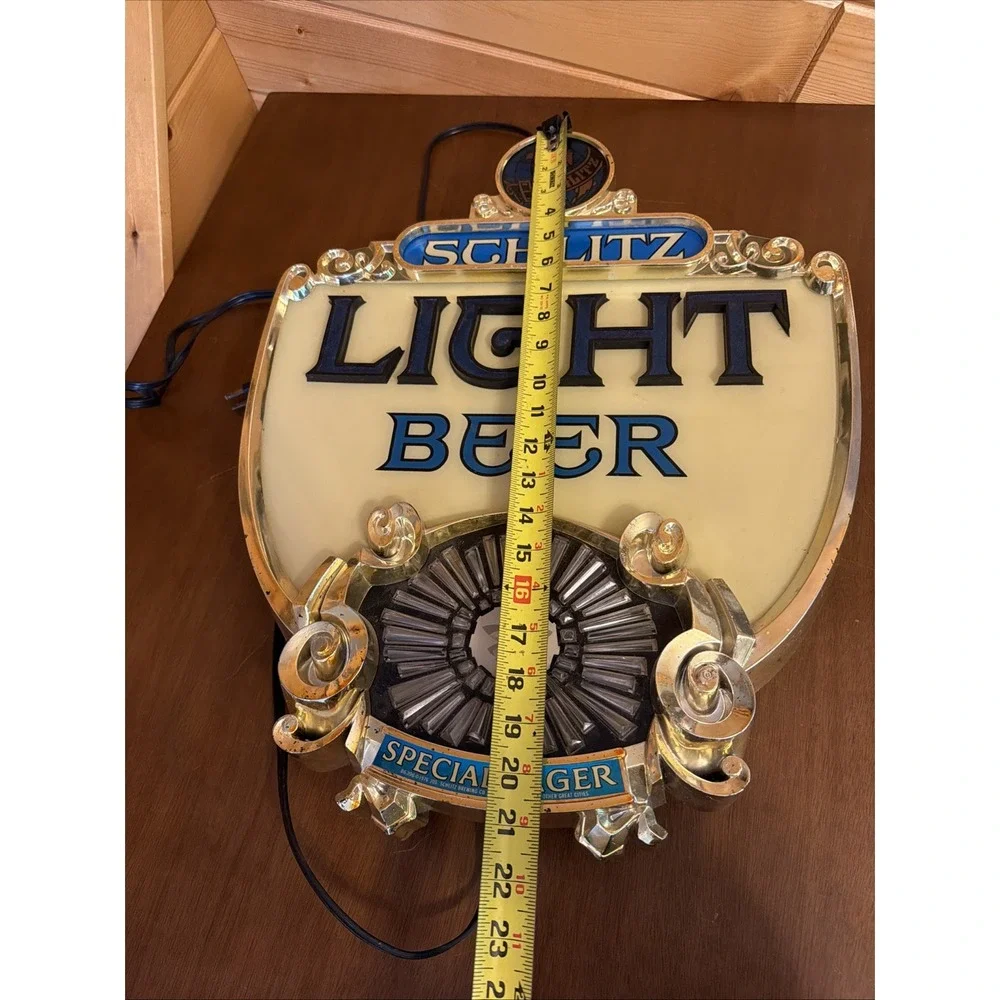 Vintage 1970s Schlitz Light Beer Lighted Sign Sundial 22 x 17